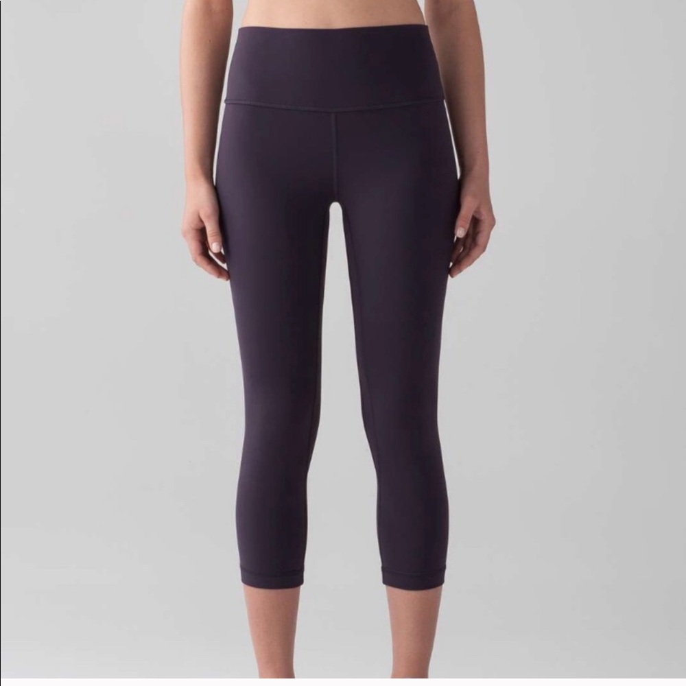 <SOLD>🔥Rare color Lululemon Align crop pants